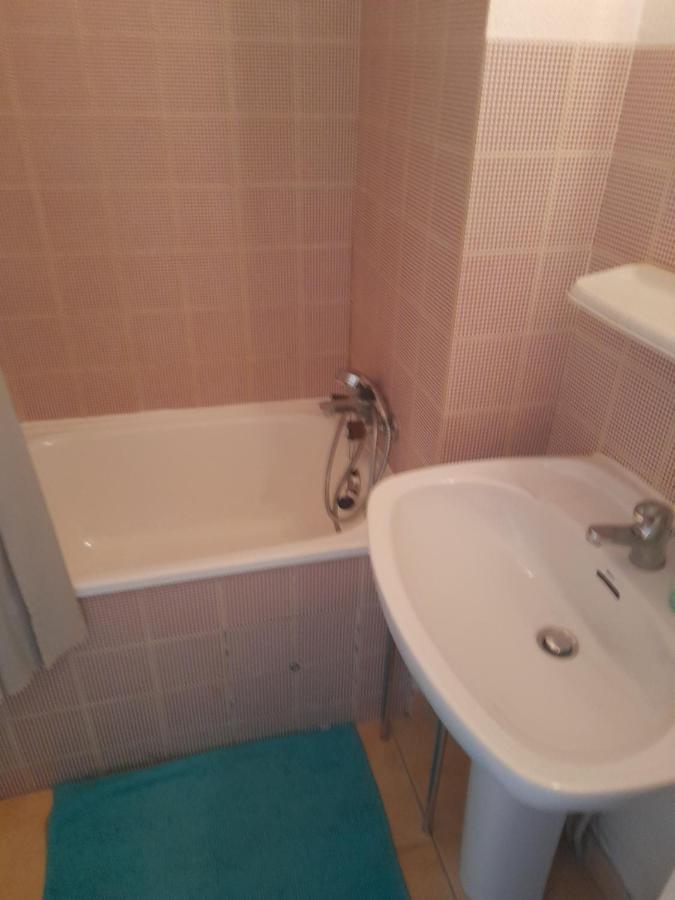 Logement Calme Proche Mer, 4 Personnes, St Aygulf Fréjus Exterior foto