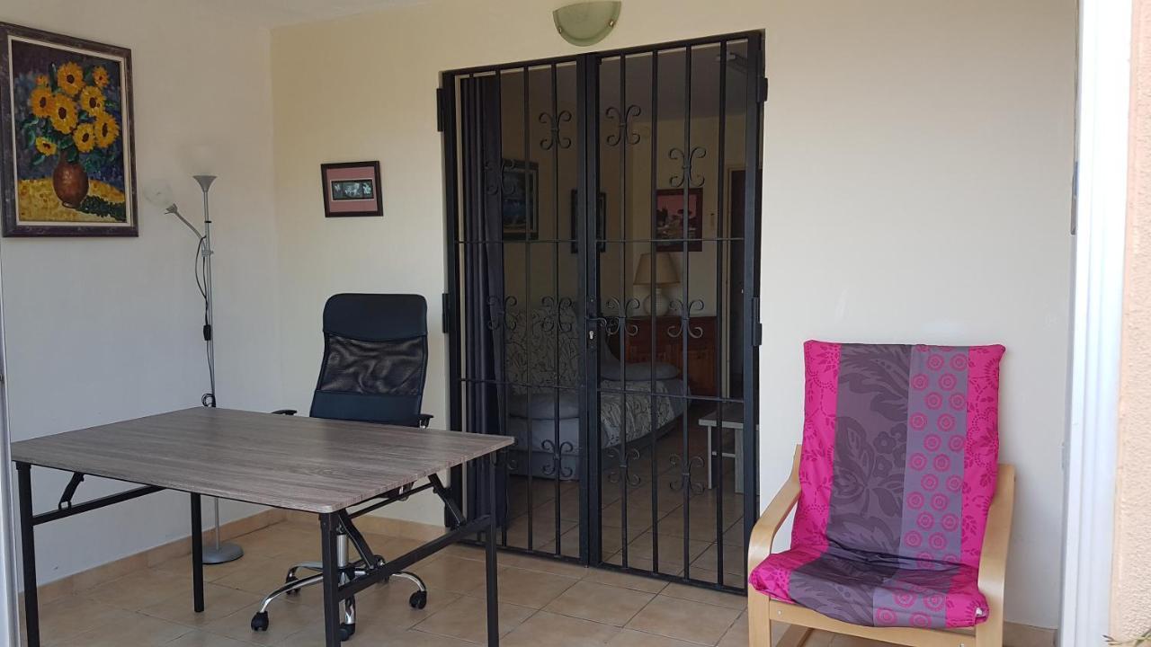 Logement Calme Proche Mer, 4 Personnes, St Aygulf Fréjus Exterior foto
