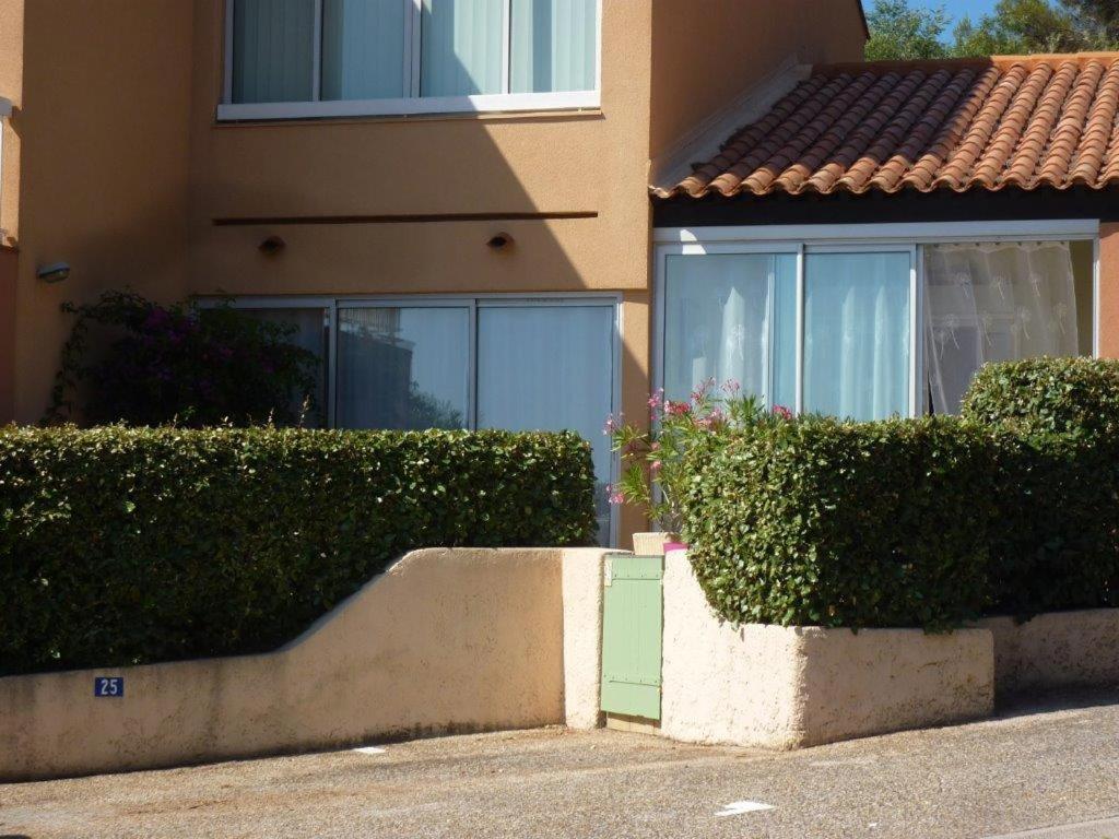 Logement Calme Proche Mer, 4 Personnes, St Aygulf Fréjus Exterior foto